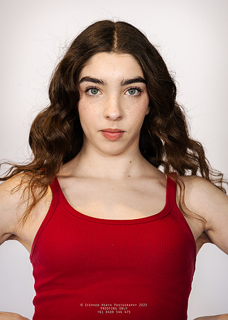 headshots 250807 kristen-70-(PROOF ONLY)