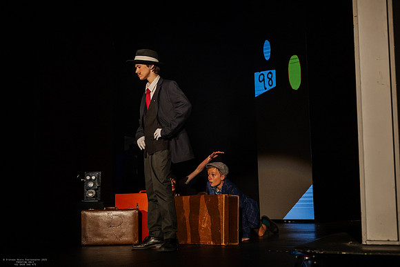 nc 250731 emil & the detectives 319-(PROOF ONLY)