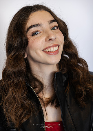 headshots 250807 kristen-20-(PROOF ONLY)