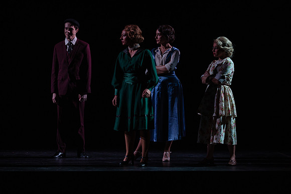 waapa 220609 mack and mabel 504-(PROOF ONLY)