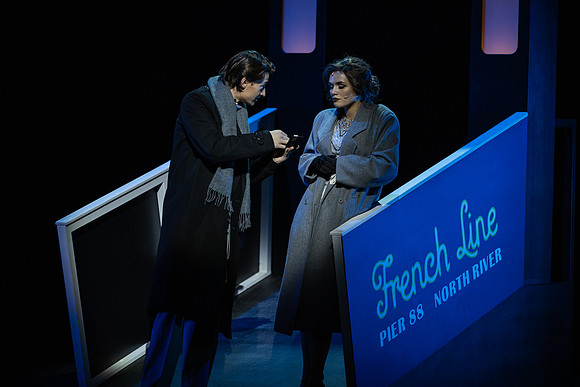 waapa 220609 mack and mabel 661-(PROOF ONLY)