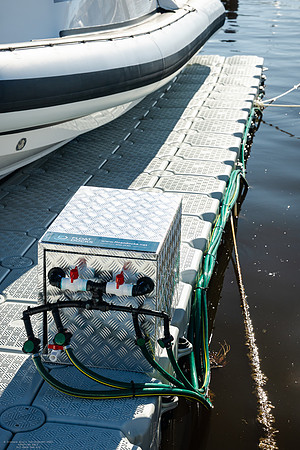 rbo 250812 float dock 5-(PROOF ONLY)