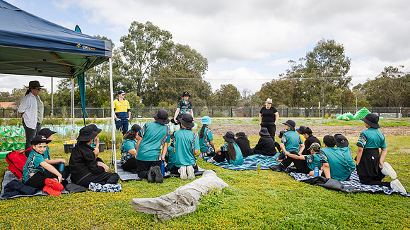 peet 250919 brabham tree planting 38-(PRINT ONLY)