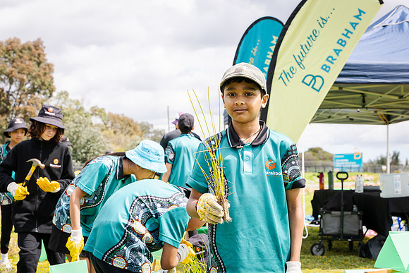 peet 250919 brabham tree planting 98-(WEB ONLY)