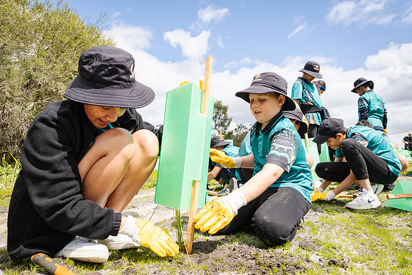 peet 250919 brabham tree planting 106-(WEB ONLY)