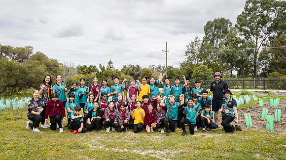 peet 250919 brabham tree planting 180-(PRINT ONLY)