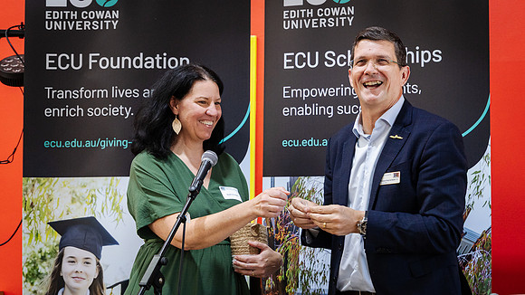 ecu 250923 staff giving 123-(WEB ONLY)