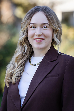 ecu 250923 staff giving 153-(WEB ONLY)