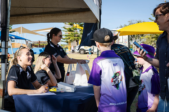 peet-scorchers 251022 golden bay 4-(PRINT ONLY)