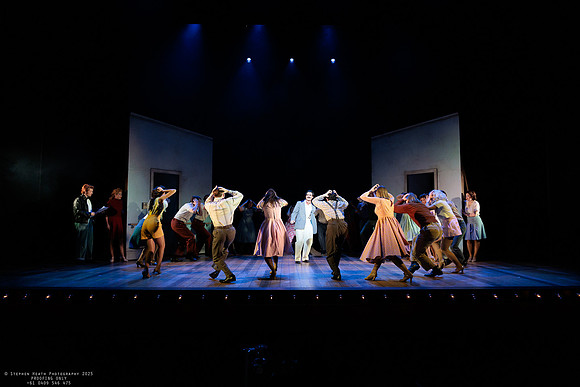 waapa 251105 tivoli lovely 349-(PROOF ONLY)