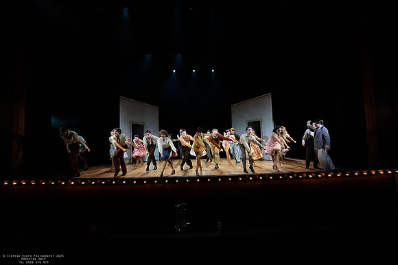 waapa 251105 tivoli lovely 353-(PROOF ONLY)