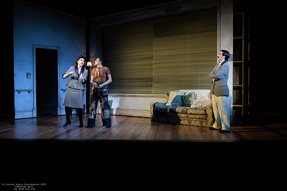 waapa 251105 tivoli lovely 398-(PROOF ONLY)