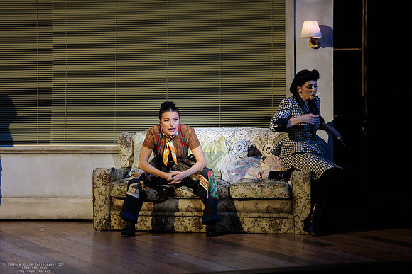 waapa 251105 tivoli lovely 405-(PROOF ONLY)
