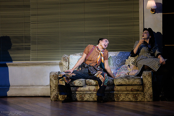 waapa 251105 tivoli lovely 407-(PROOF ONLY)