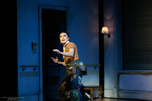 waapa 251105 tivoli lovely 414-(PROOF ONLY)