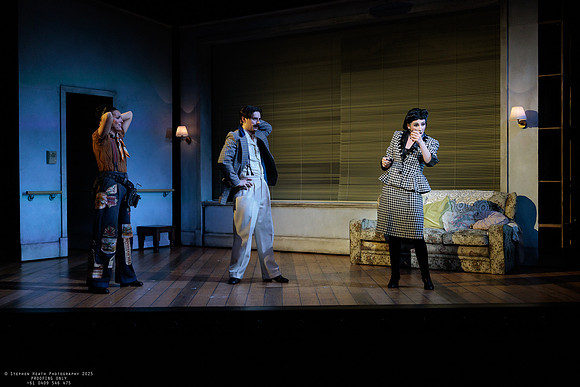 waapa 251105 tivoli lovely 415-(PROOF ONLY)