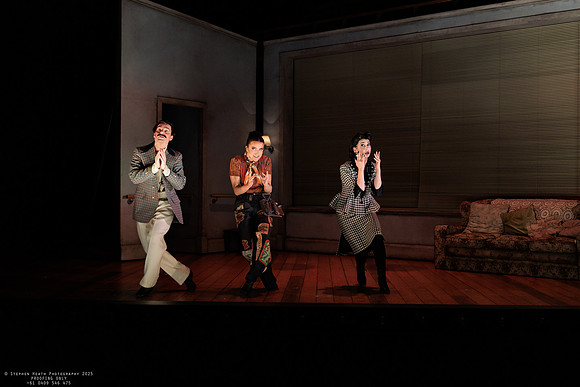 waapa 251105 tivoli lovely 419-(PROOF ONLY)