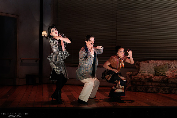 waapa 251105 tivoli lovely 420-(PROOF ONLY)