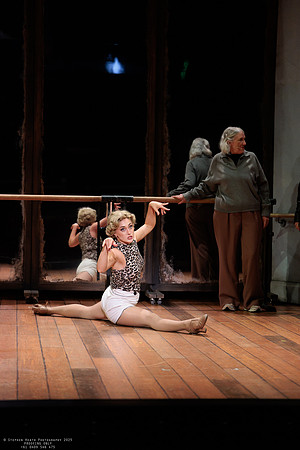waapa 251105 tivoli lovely 462-(PROOF ONLY)