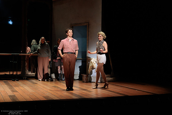 waapa 251105 tivoli lovely 490-(PROOF ONLY)