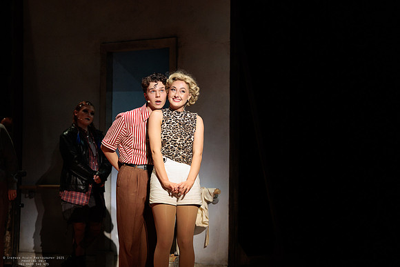 waapa 251105 tivoli lovely 492-(PROOF ONLY)