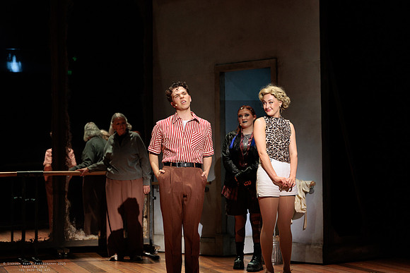 waapa 251105 tivoli lovely 493-(PROOF ONLY)