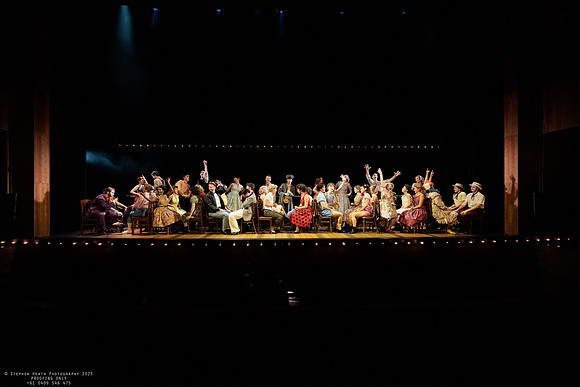 waapa 251105 tivoli lovely 532-(PROOF ONLY)