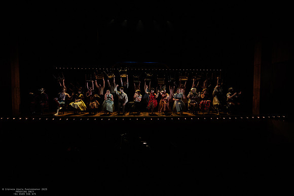 waapa 251105 tivoli lovely 564-(PROOF ONLY)