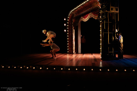 waapa 251105 tivoli lovely 587-(PROOF ONLY)