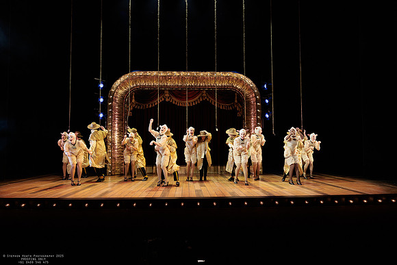 waapa 251105 tivoli lovely 627-(PROOF ONLY)