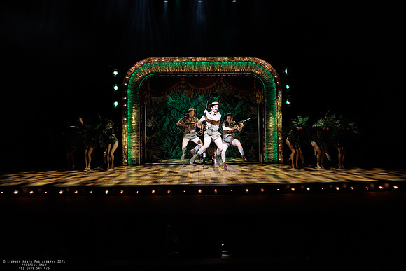 waapa 251105 tivoli lovely 697-(PROOF ONLY)