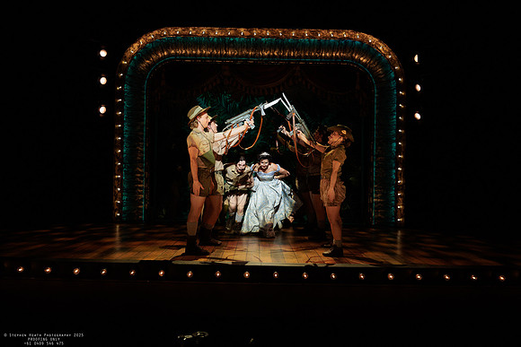 waapa 251105 tivoli lovely 797-(PROOF ONLY)