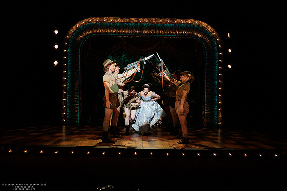 waapa 251105 tivoli lovely 799-(PROOF ONLY)