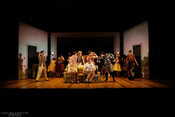 waapa 251105 tivoli lovely 859-(PROOF ONLY)