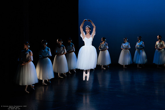 waapa 251112 verge 128-(PROOF ONLY)