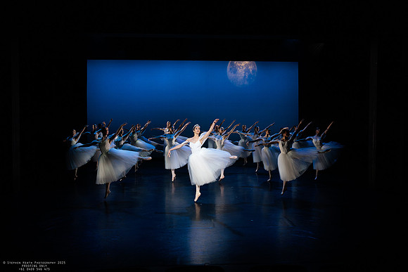 waapa 251112 verge 143-(PROOF ONLY)