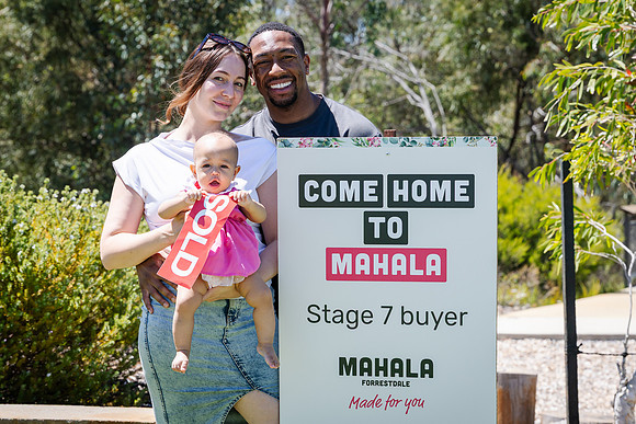 sat 251207 mahala buyers event 105-(WEB ONLY)