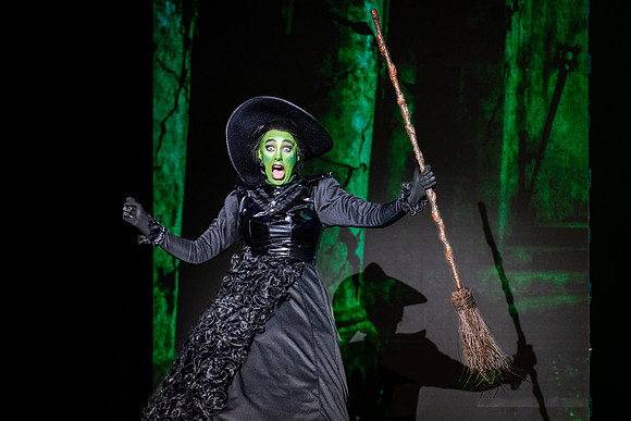 zp 251211 wizard of oz 412-(WEB ONLY)