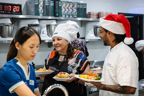 scc 251204 christmas cook off 247-(PRINT ONLY)