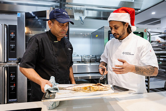 scc 251204 christmas cook off 341-(PRINT ONLY)