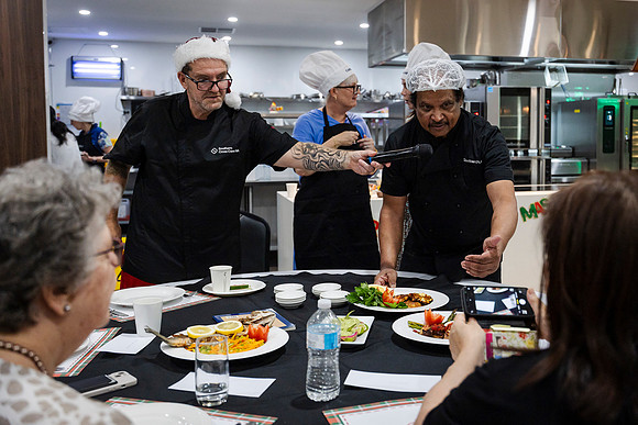 scc 251204 christmas cook off 372-(PRINT ONLY)