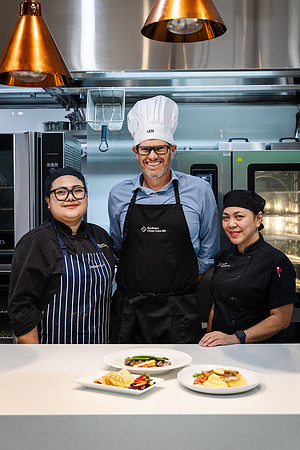 scc 251204 christmas cook off 399-(WEB ONLY)