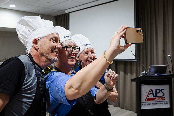 scc 251204 christmas cook off 409-(PRINT ONLY)