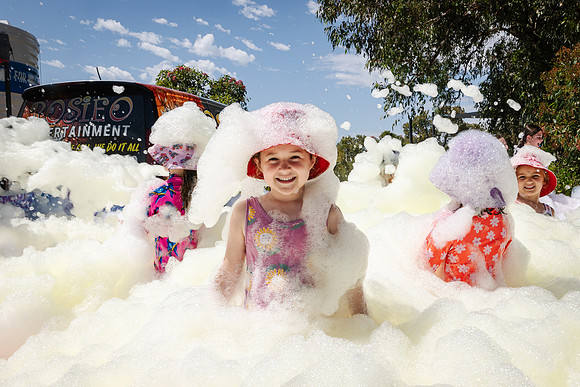 sat 260122 florence foam frenzy 34-(WEB ONLY)