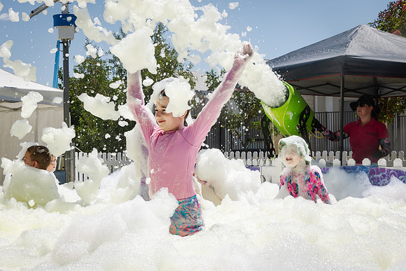 sat 260122 florence foam frenzy 51-(WEB ONLY)