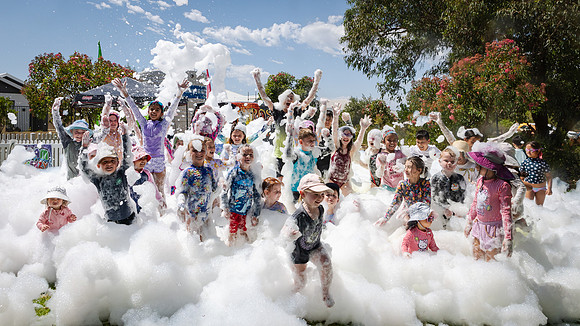 sat 260122 florence foam frenzy 58-(WEB ONLY)