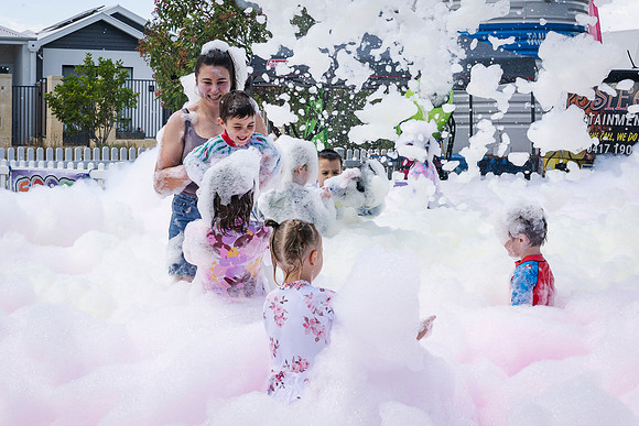 sat 260122 florence foam frenzy 175-(PRINT ONLY)