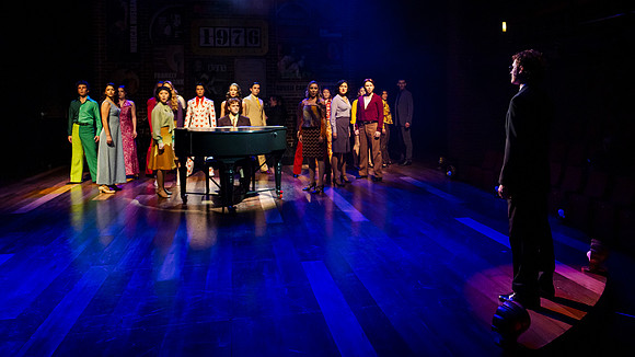waapa 250612 merrily we roll along 33-(PRINT ONLY)