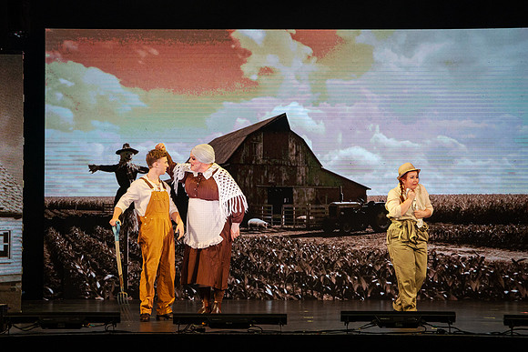 zp 251211 wizard of oz 61-(WEB ONLY)