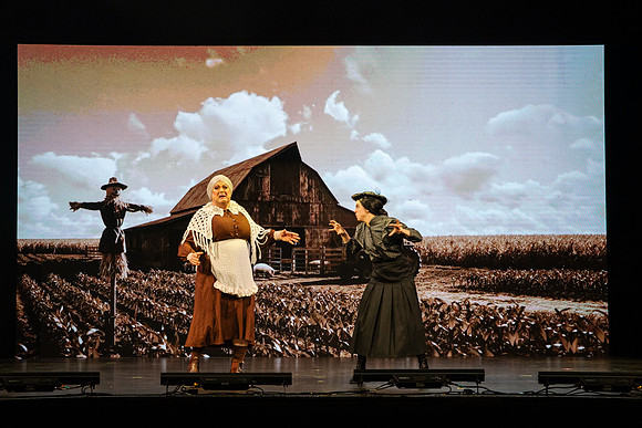 zp 251211 wizard of oz 66-(WEB ONLY)